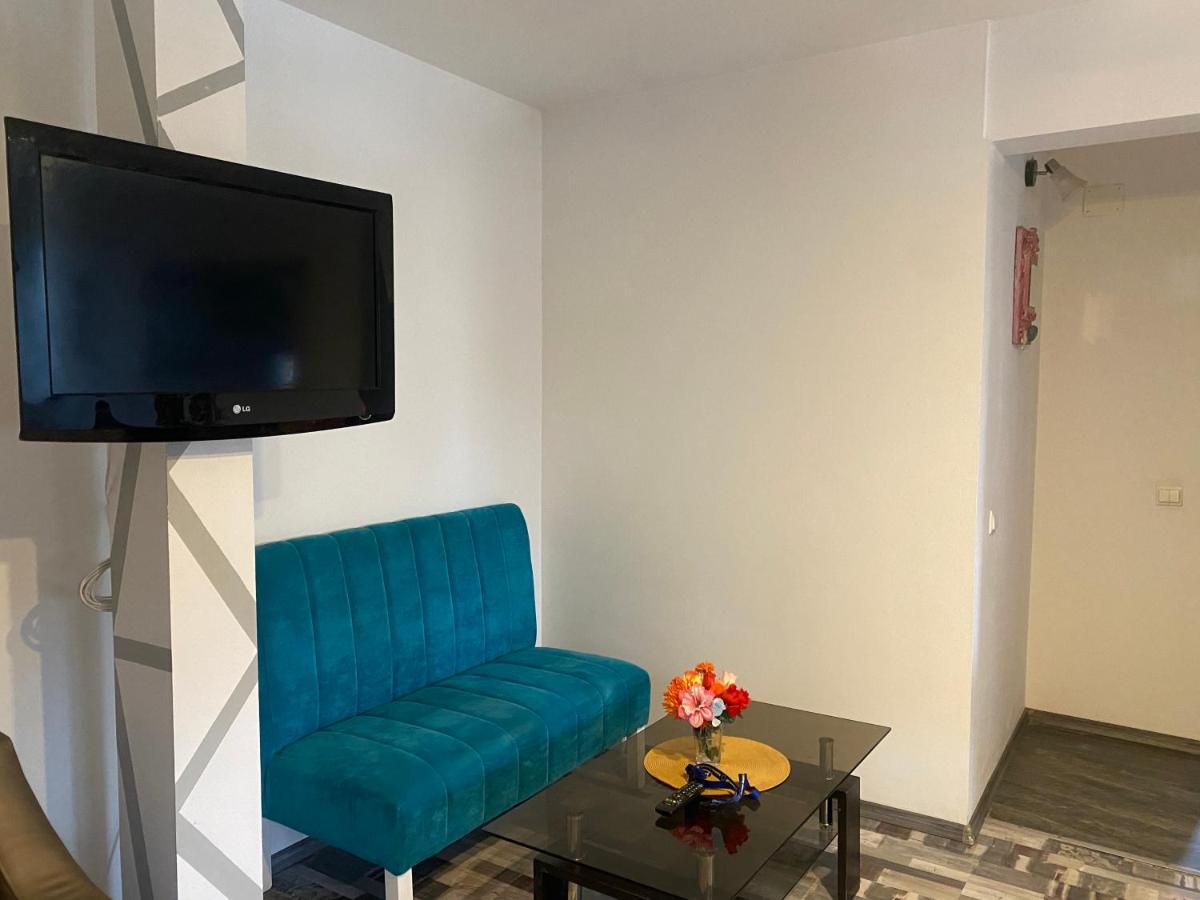 The Vintage - Wonderful Apartment In Best Location Craiova Exterior photo