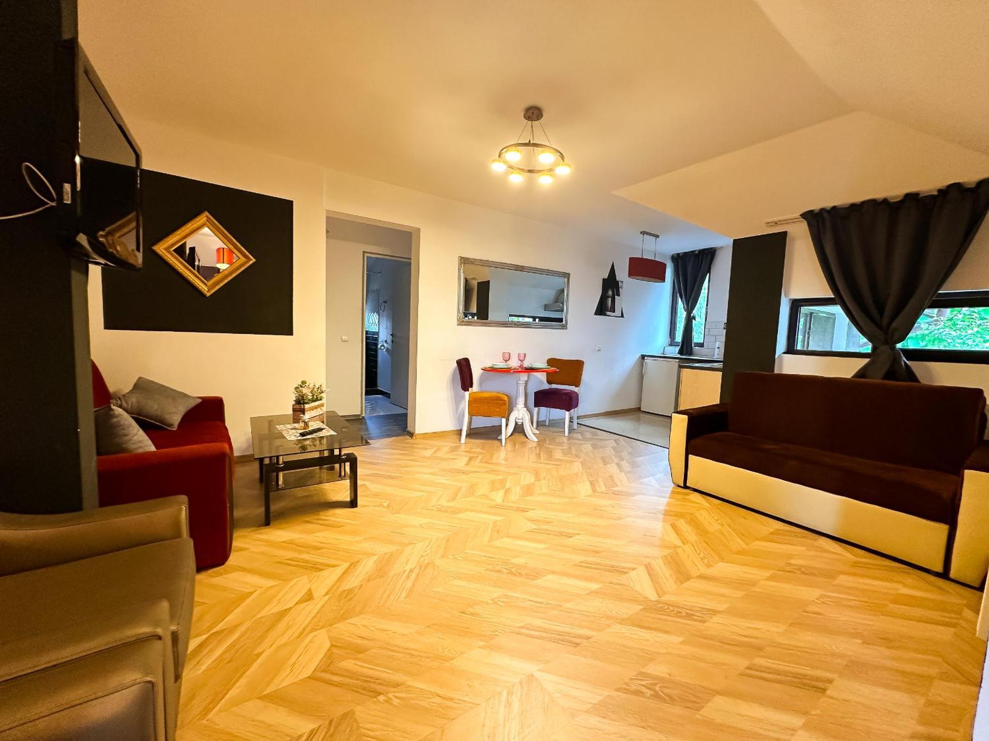 The Vintage - Wonderful Apartment In Best Location Craiova Exterior photo